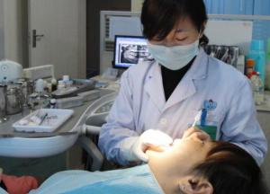 根管治疗可以治疗蛀牙吗